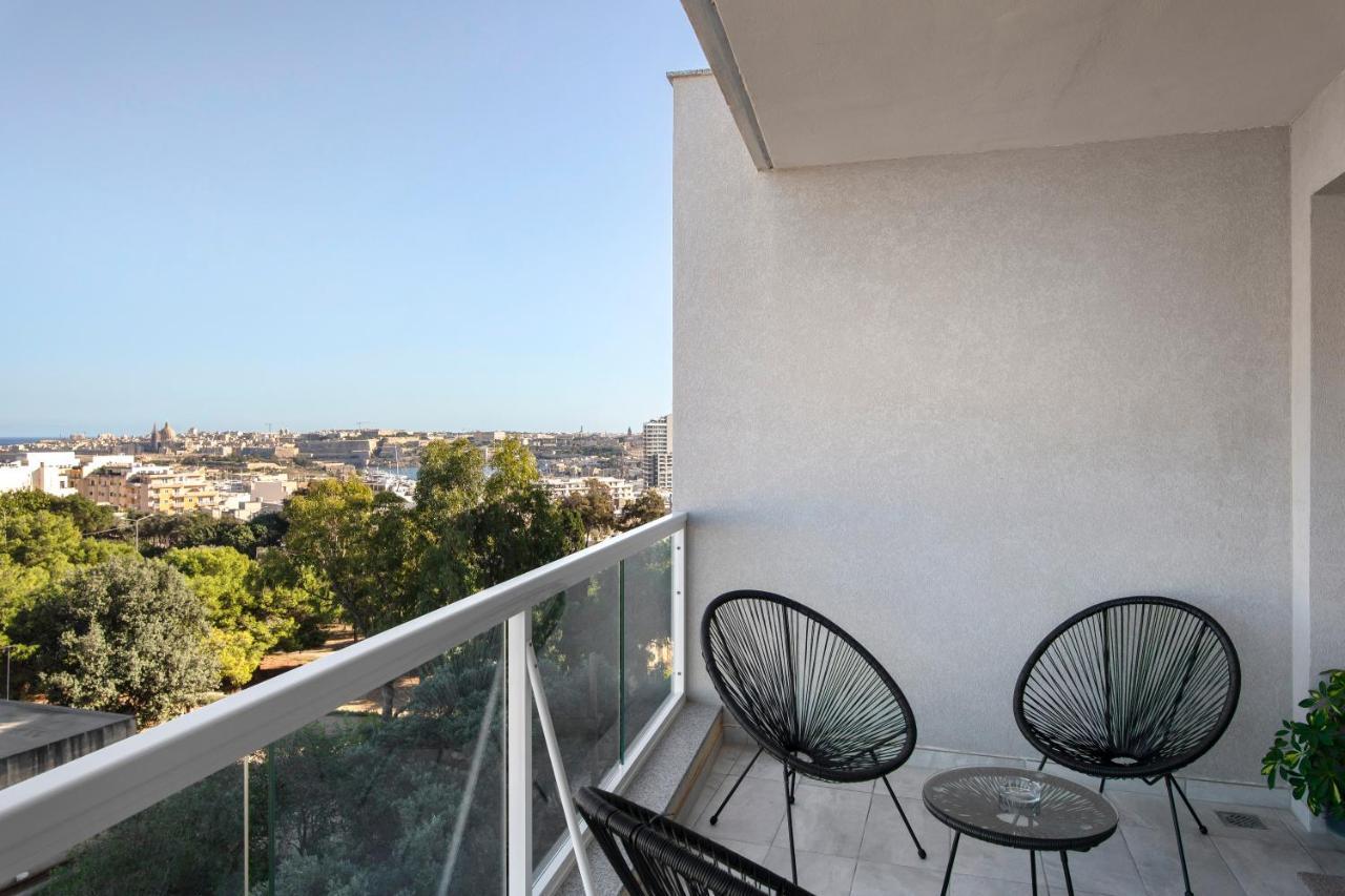 Spacious, Modern & Cosy 2 Bedroom 2 Bathroom Apartment - St. Julians San Ġiljan Extérieur photo